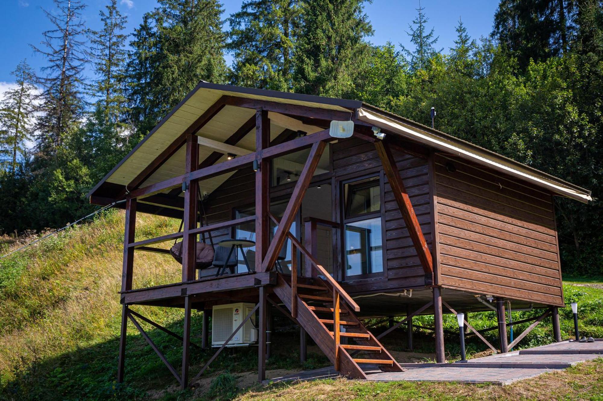 Lisoviy Zatyshok, Z Vidkrutum Litnim Baseynom Hotel Slavske Exterior photo